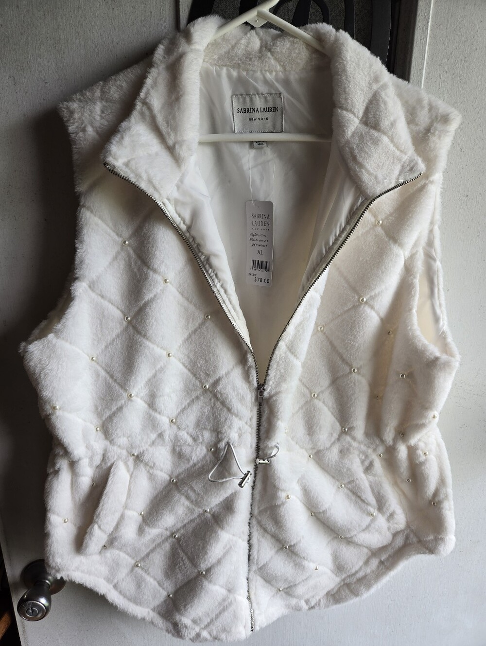 Sabrina Laurwn White Faux-Fur Vest